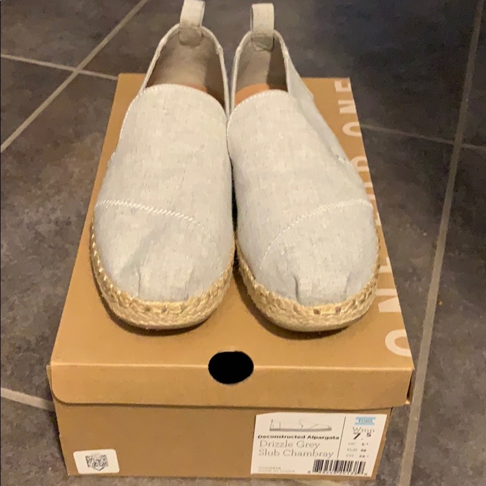 Drizzle Grey Slub Chambray Toms